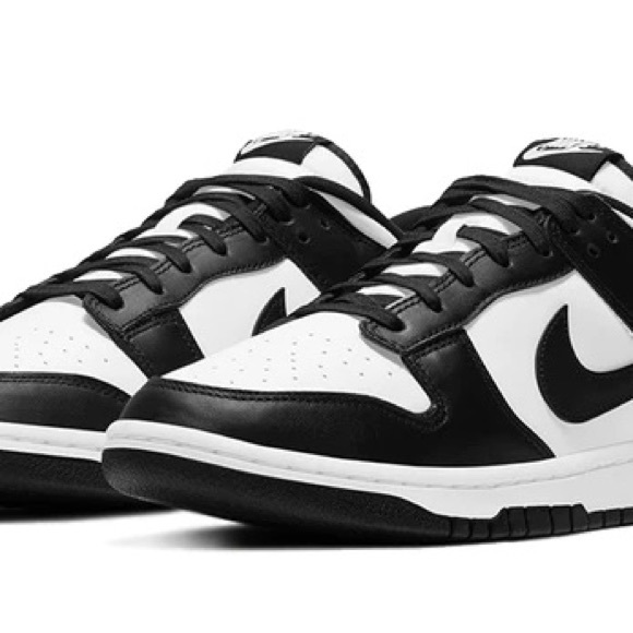 NWT Nike Dunk Low Panda 7M/8.5W - Picture 4 of 4